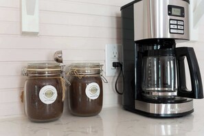Kaffe og/eller kaffemaskin