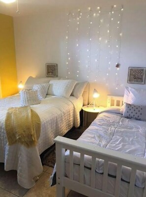 2 bedrooms, in-room safe, desk, iron/ironing board