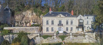 Charming manor house with 2 suites, swimming pool, 15 min from Chenonceau and Beauval