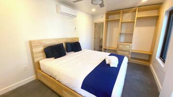 2 bedrooms, iron/ironing board, free WiFi