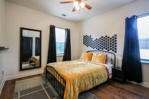 3 camere, con stile personalizzato, con arredamento individuale