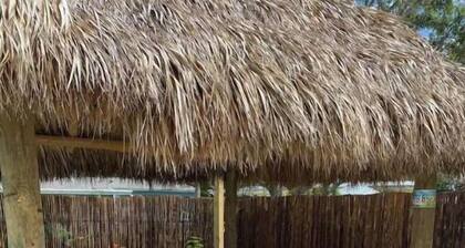 Lovely 2 Bedroom with a Pool