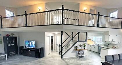 147 Concession 1 Rd · Grand River Resort | Gameroom & Fireplace*