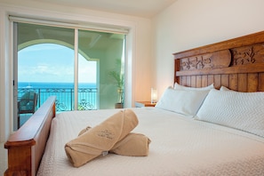 2 bedrooms, in-room safe, iron/ironing board, free WiFi
