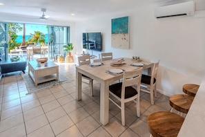 Dining - Sunset Waters 12 on Hamilton Island by Hamorent (Hamilton Island)