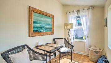 TV, fireplace, DVD player