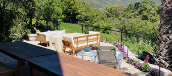 Malibu Mountain Retreat: Hike,Bike,Beach Paradise!