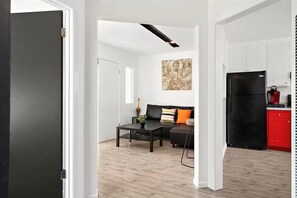 Televisión, oficina