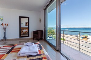 3 bedrooms, iron/ironing board, travel crib, free WiFi - YourHouse Mulet, cozy sea-view apartment (Can Picafort)