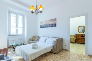 1 chambre, fer et planche à repasser, lit parapluie, Wi-Fi gratuit