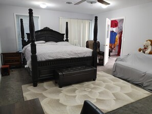 1 chambre, bureau, fer et planche à repasser, Wi-Fi gratuit