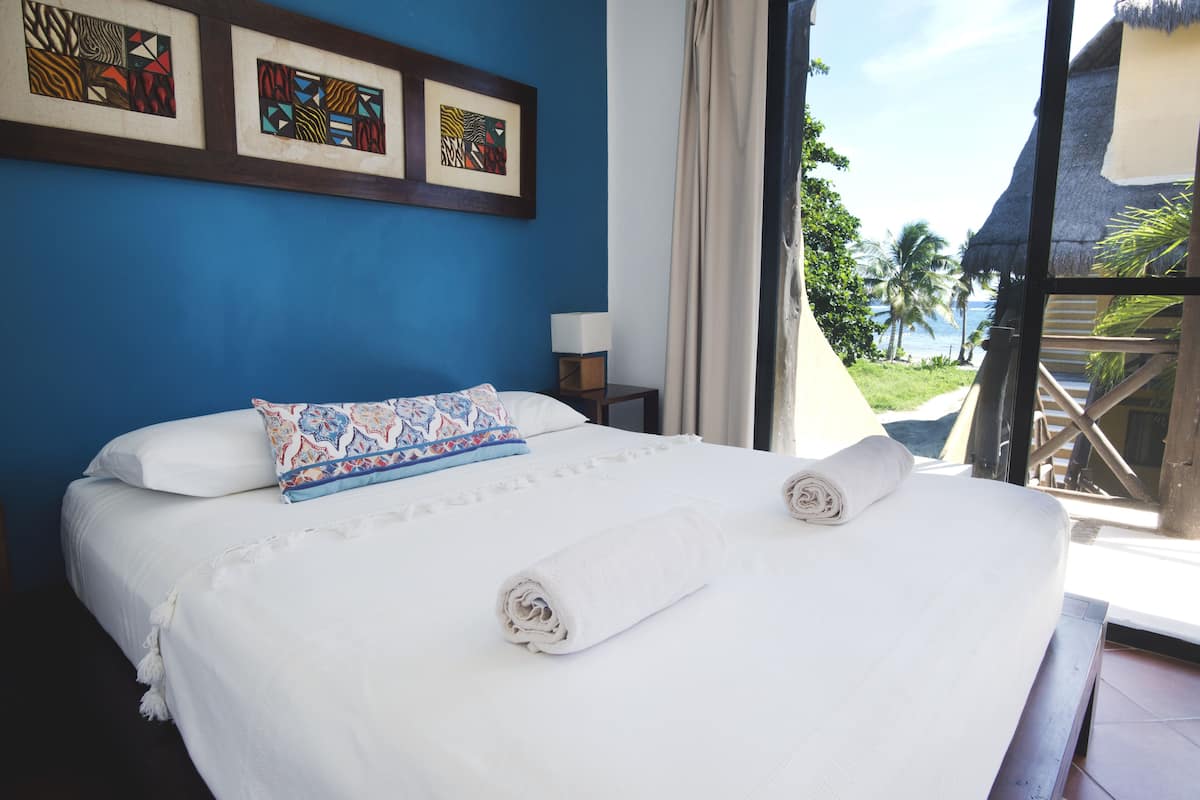 Superior Room | Peti besi dalam bilik, meja, ruang kerja komputer riba, Wi-fi percuma 