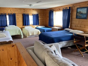 3 Schlafzimmer, Bügeleisen/Bügelbrett, kostenloses WLAN, Bettwäsche