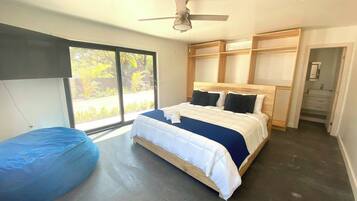 2 bedrooms, iron/ironing board, free WiFi