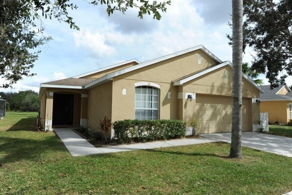 House (Sandy Ridge 86) | Exterior