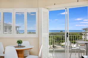 Dining - The Pool Resort Kingscliff - One Bed Ocean and Pool View (3304) - Holiday Management Co. (Tweed)
