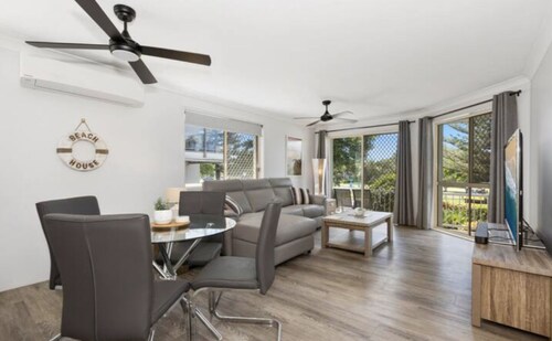 Ground Floor 2Bed Beachfront Apartment, Kingscliff