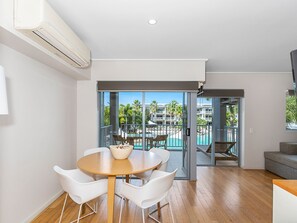 Dining - The Sand Resort Kingscliff - One Bedroom Pool View (6218) - Holiday Management Co. (Tweed)
