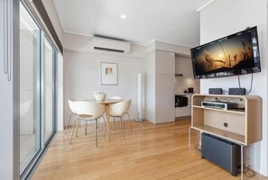 Unclassified image, 4 of 15, button - The Sand Resort Kingscliff 8302/03 - 2B (Casuarina)
