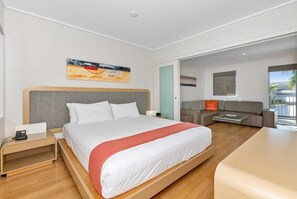 2 bedrooms, iron/ironing board, free WiFi, bed sheets - The Sand Resort Kingscliff 8302/03 - 2B (Casuarina)