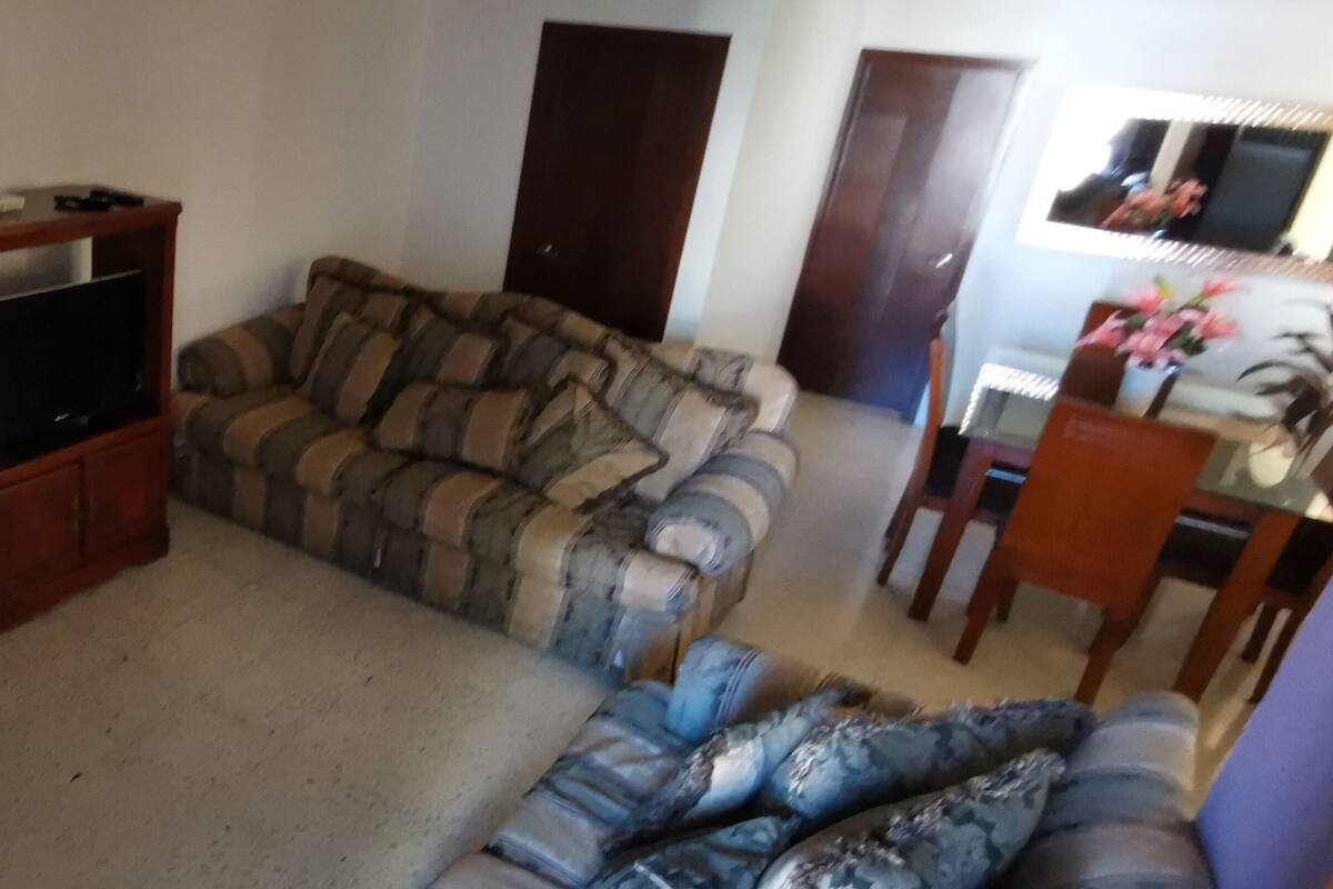Family House | Living area | 32-inch Smart TV with cable channels, TV, Netflix