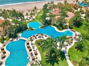 Piscina a l'aire lliure 