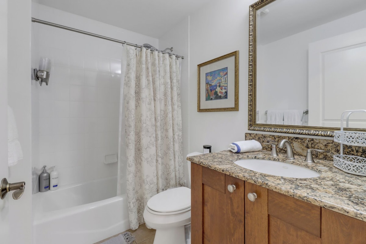 Photo 37 of Naples Bay Resort 3 bedroom condo, close to 5th, Resort Pools, Tennis, Gym & Spa