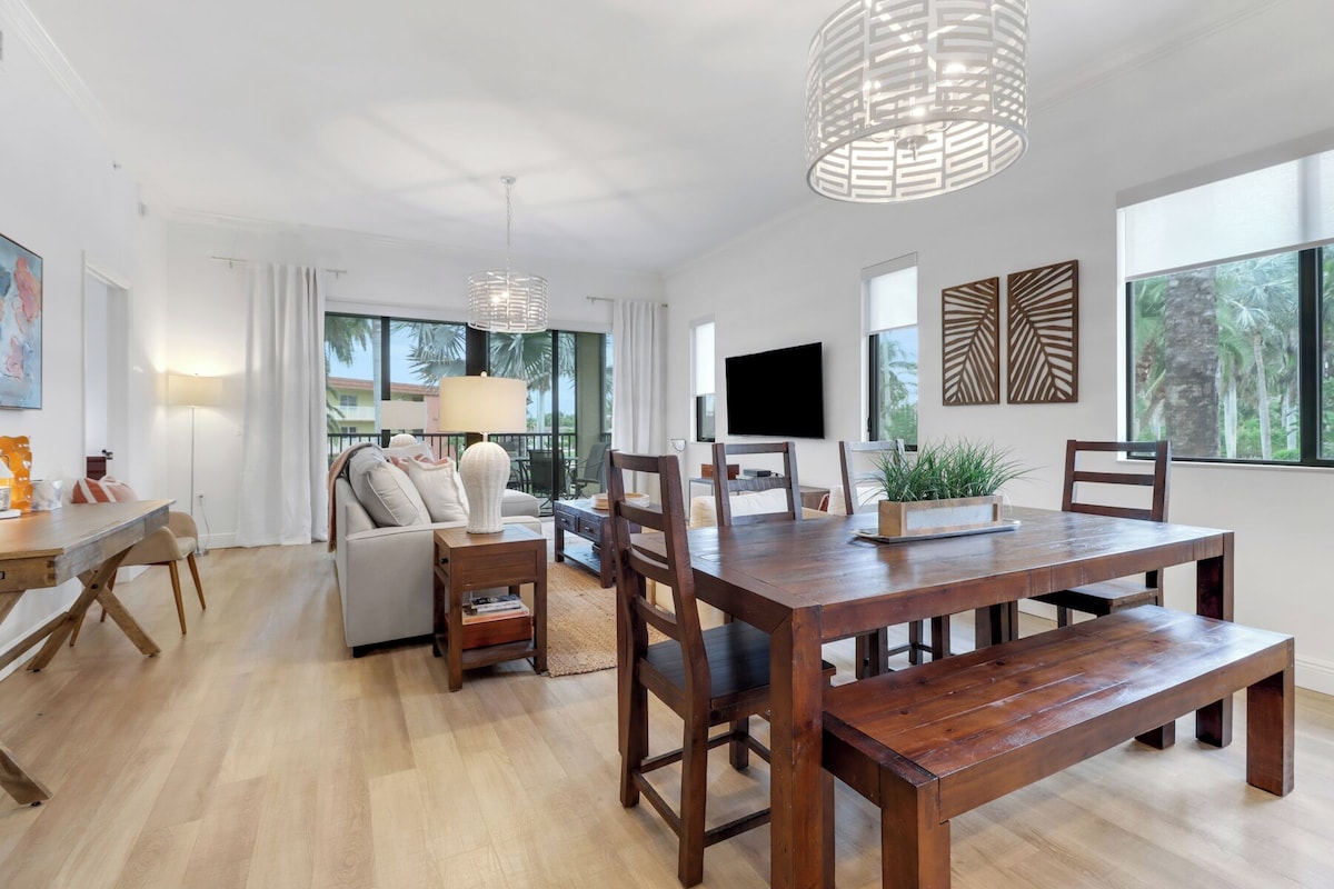 Photo 8 of Naples Bay Resort 3 bedroom condo, close to 5th, Resort Pools, Tennis, Gym & Spa