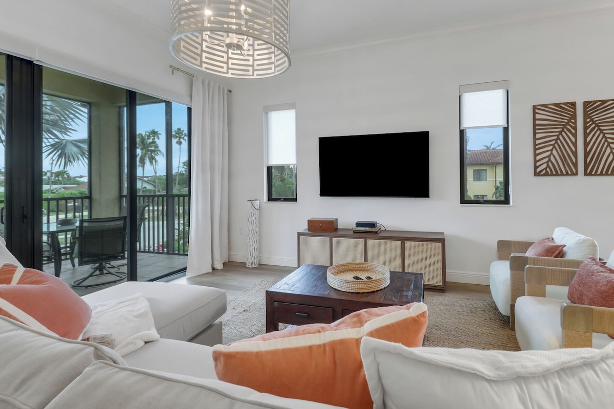 Photo 4 of Naples Bay Resort 3 bedroom condo, close to 5th, Resort Pools, Tennis, Gym & Spa