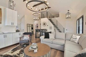 TV, fireplace, offices