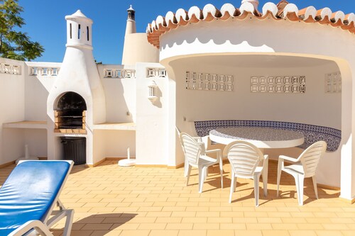 Casa do Farol - Private pool. walking distance from beach & golf course