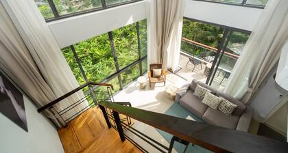 Deluxe apartment at Icon Park with panoramic views