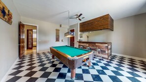 Game room