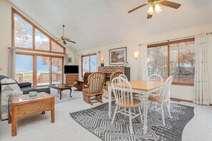 TV connectée, cheminée