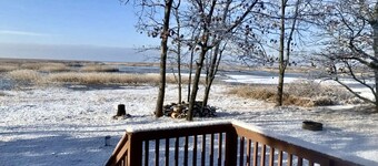 Lakeview & Wildlife in Au Gres