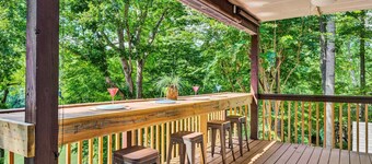 Painted Sky Landing - Dog-friendly / Game Room / Water Toys