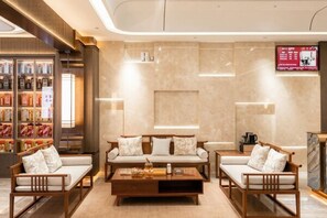 Unclassified image, 4 of 26, button - Long Cheng Hotel (Xiangxiang)