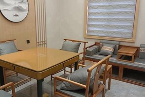 Unclassified image, 2 of 26, button - Long Cheng Hotel (Xiangxiang)