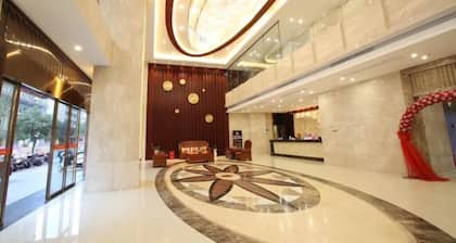 Donghu Hotel