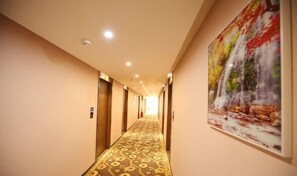 Interior - Donghu Hotel (Shouning)
