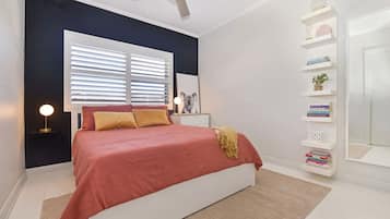 1 habitación, tabla de planchar con plancha, wifi y ropa de cama