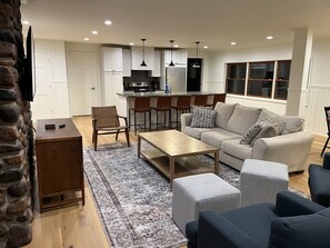 Smart TV, fireplace - 4 Season Fun on Lake Namakagon - Snowmobiling, Boating, Fishing, UTV & More! (Cable)