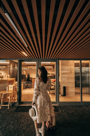 Front of property - VOQUE Hotel & Serviced Residence Sukhumvit 51 (Bangkok)