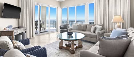 Smart TV, libros y impresora