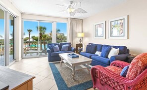 Smart TV, DVD player, offices - The Crescent 105 (Miramar Beach)