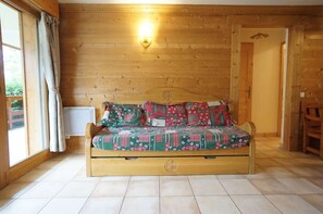 Interior - Rés Aravis C15 : Pistes et Cœur de Village et Grande Terrasse (LE GRAND BORNAND)