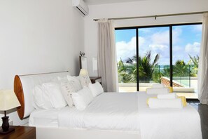 3 bedrooms, in-room safe, desk, iron/ironing board
