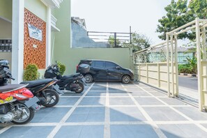 Property grounds - OYO 3706 Griya Tentrem Syariah (Lamongan)