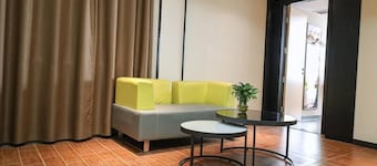 Greentree Inn Express Yingtan Yujiang Railway Station