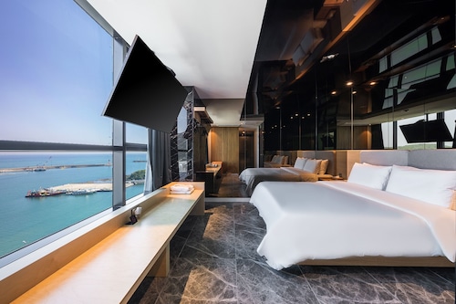 Hotel The Club Yeonhwari